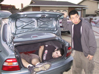 Eric Conveys: Finding dead body in trunk